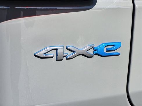 Certified 2022 Jeep Wrangler Unlimited Sahara 4xe image 14