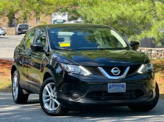 Used 2017 Nissan Rogue Sport S w/ S Appearance Package image 1