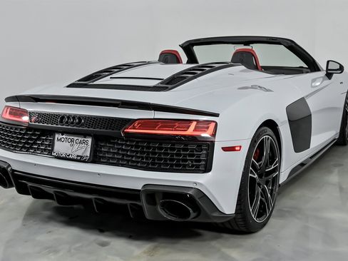 Used 2020 Audi R8 V10 performance image 12