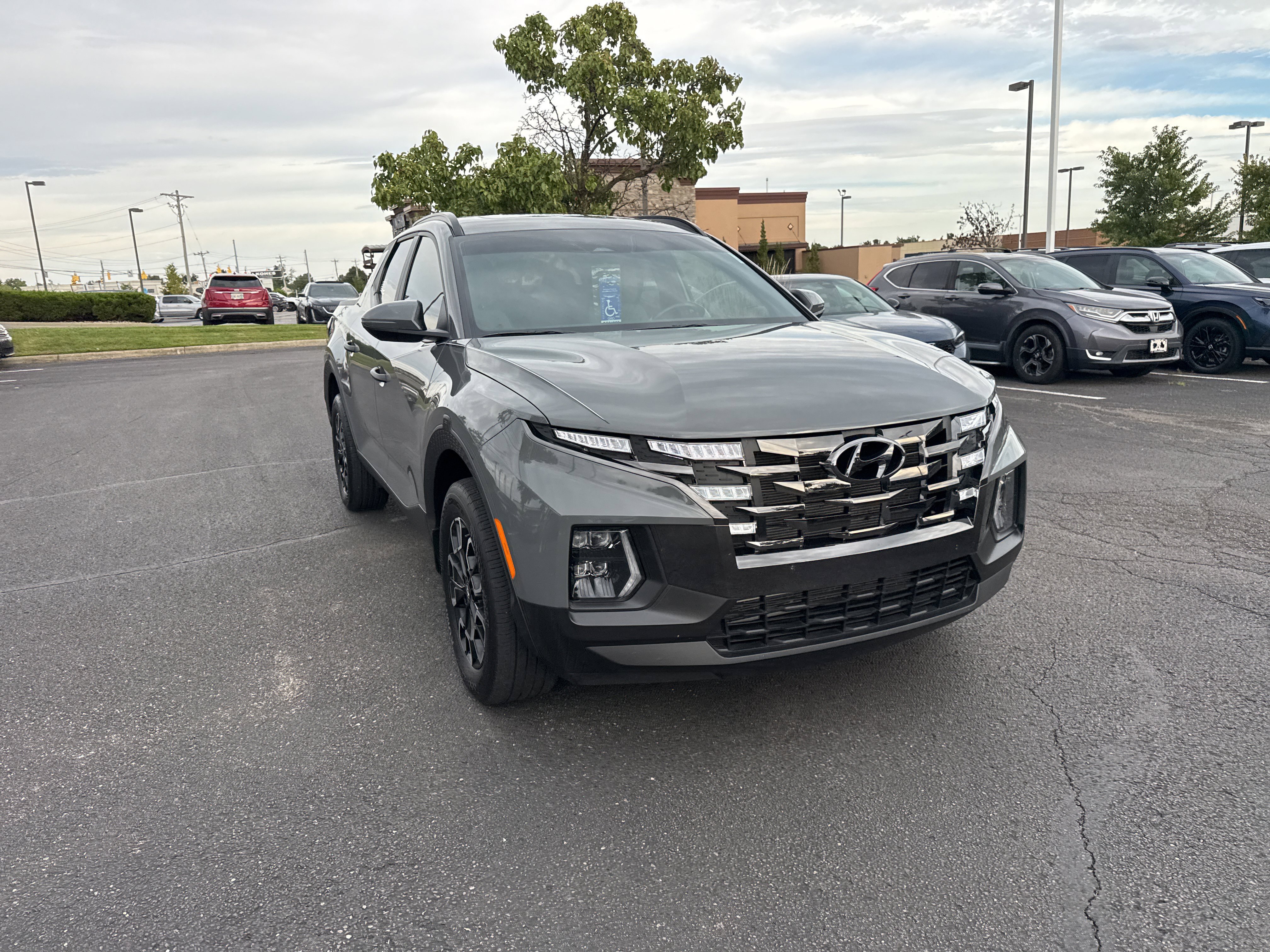 Used 2024 Hyundai Santa Cruz SEL w/ Activity Package AWD/4WD image 19