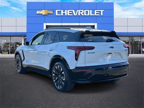 Certified 2024 Chevrolet Blazer EV RS image 7