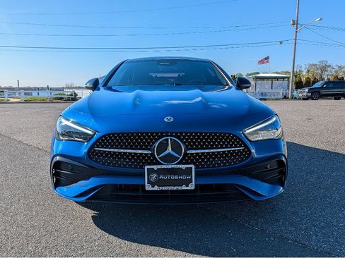 Used 2024 Mercedes-Benz CLE 300 4MATIC Coupe image 2