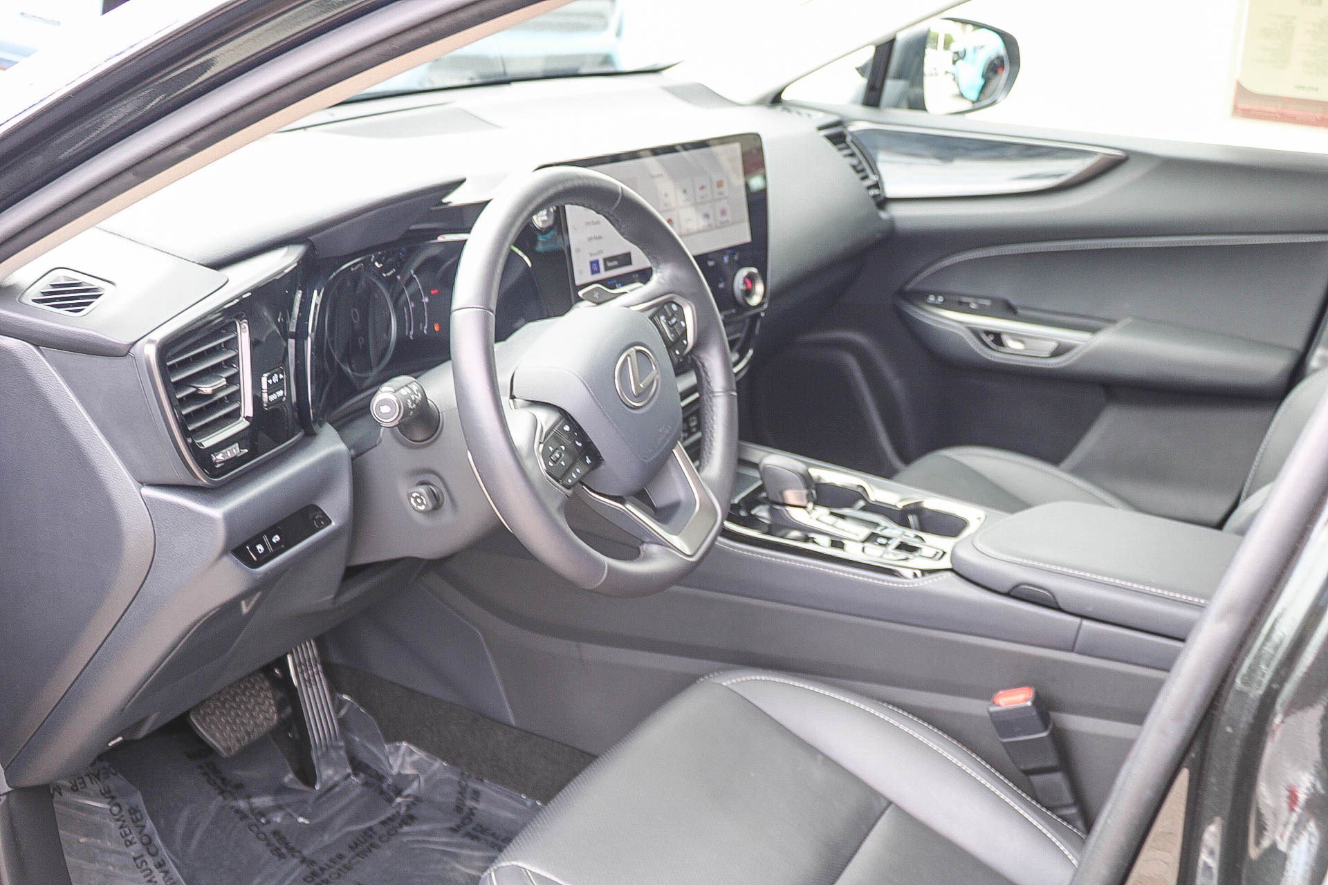 Used 2025 Lexus NX 350 AWD w/ Cold Area Package image 20