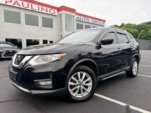 Used 2018 Nissan Rogue SV w/ Premium Package AWD/4WD image 1