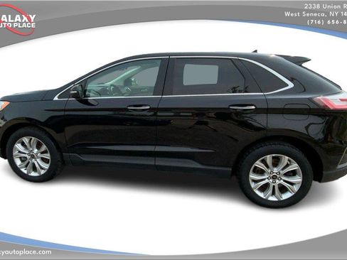 Used 2024 Ford Edge Titanium AWD/4WD image 8