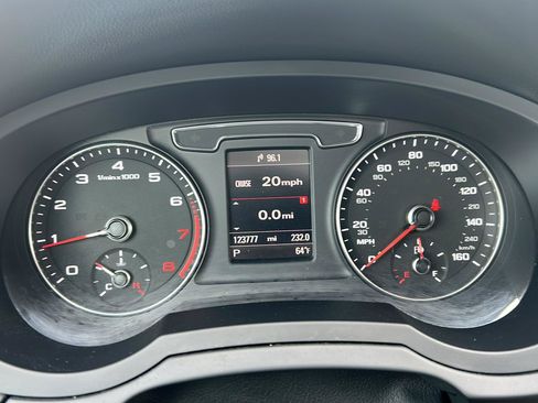 Used 2017 Audi Q3 2.0T Prestige AWD/4WD image 12