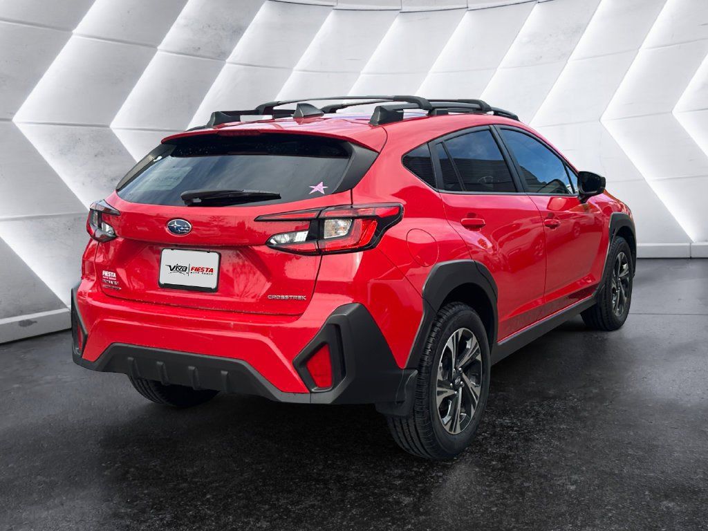 Used 2024 Subaru Crosstrek 2.0i Premium AWD/4WD image 4