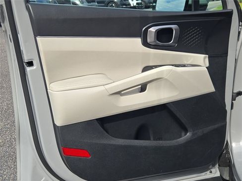 Certified 2025 Kia Sorento S FWD image 47
