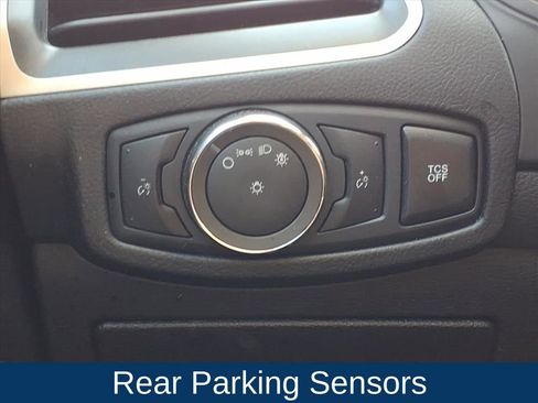 Used 2024 Ford Edge SEL image 16