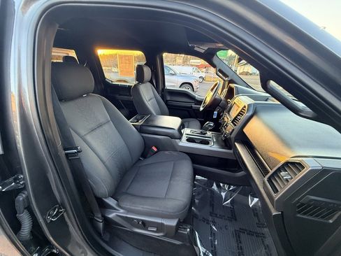 Used 2019 Ford F150 XLT w/ Equipment Group 302A Luxury image 31