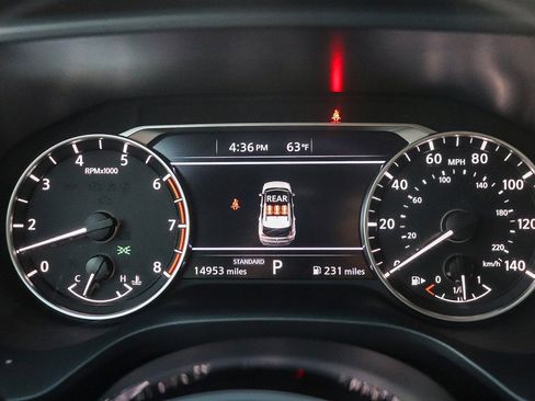 Used 2023 Nissan Rogue SV image 25