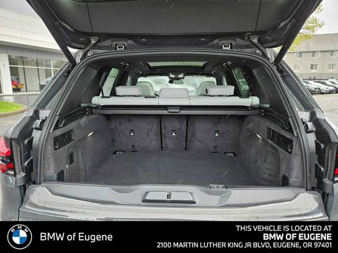 New 2026 BMW X5 xDrive40i w/ Executive Package image 18