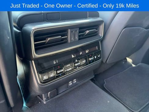 Used 2024 Lexus LX 600 4WD w/ Luxury Package image 12