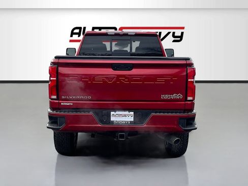 Used 2025 Chevrolet Silverado 3500 High Country AWD/4WD image 6