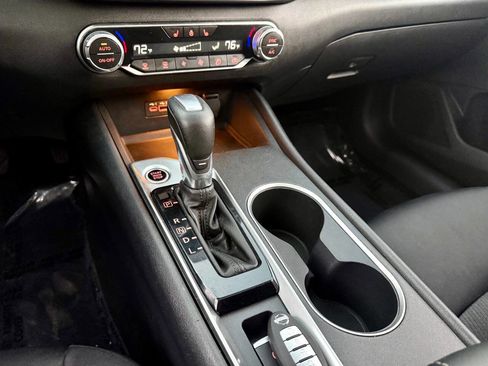 Used 2019 Nissan Altima 2.5 SV image 17