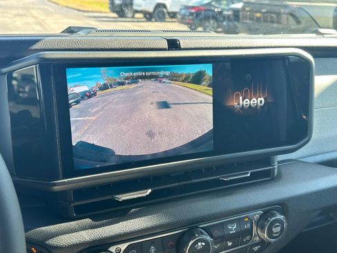 New 2026 Jeep Wrangler Sport AWD/4WD image 27