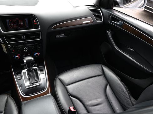Used 2017 Audi Q5 2.0T Premium AWD/4WD image 26