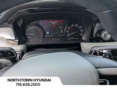 Used 2020 Lincoln Corsair Reserve w/ Equipment Group 201A image 10