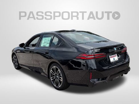 New 2027 BMW 530i xDrive AWD/4WD image 3