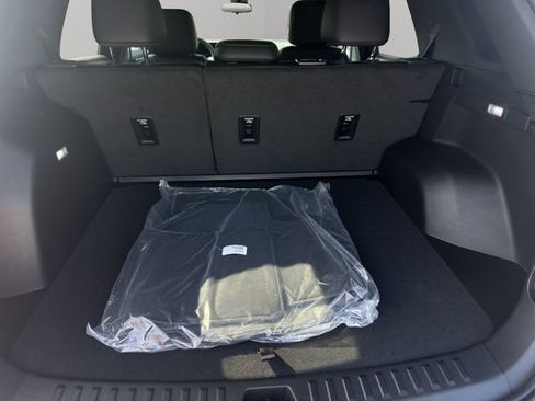 New 2027 GMC Terrain Elevation w/ Elevation Premium Package AWD/4WD image 17