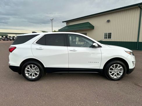 Used 2021 Chevrolet Equinox LT AWD/4WD image 34