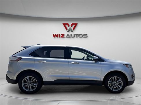 Used 2017 Ford Edge SEL image 4