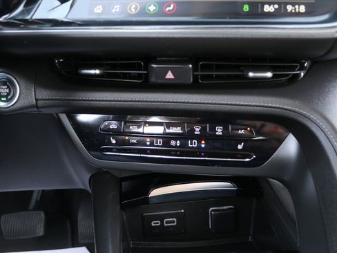 Used 2023 Buick Envision Essence AWD/4WD image 22
