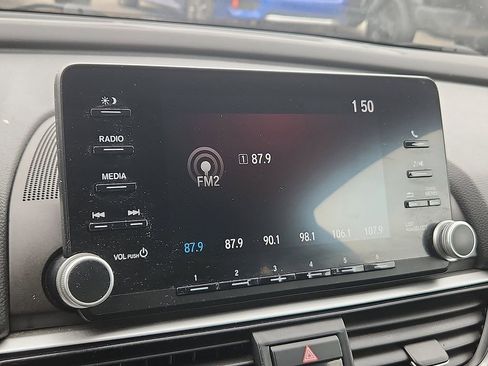 Used 2019 Honda Accord LX image 11