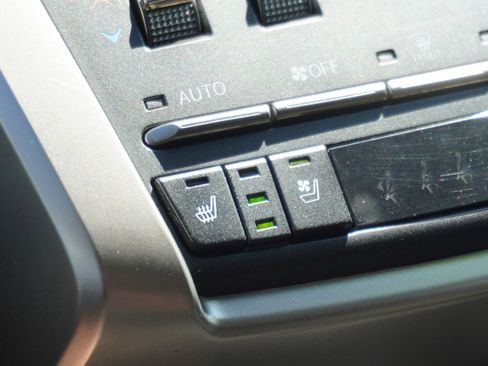 Used 2020 Lexus NX 300h AWD w/ Comfort Package image 24