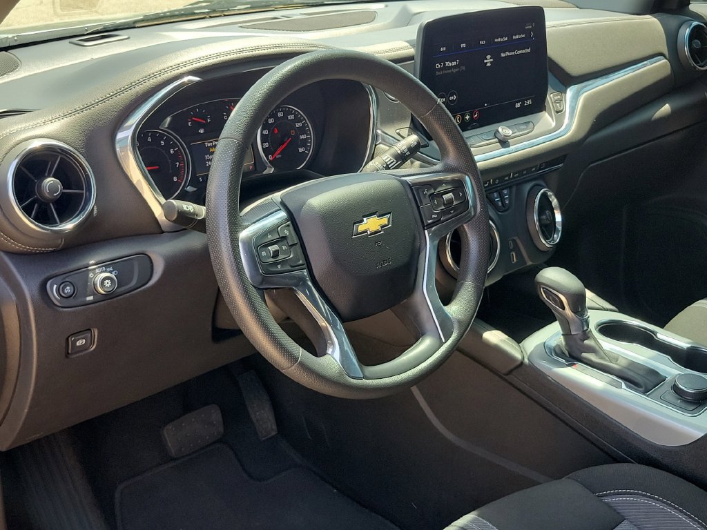 Used 2023 Chevrolet Blazer LT AWD/4WD image 21