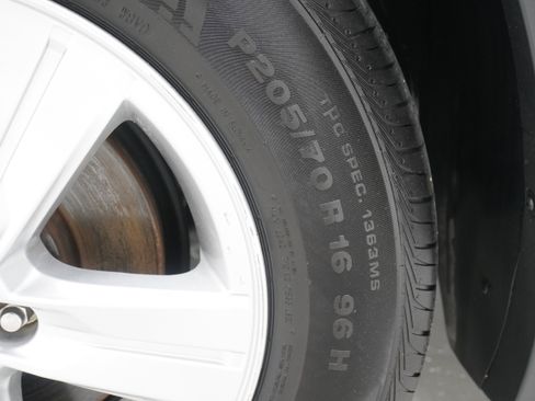 Used 2022 Chevrolet Trax LS w/ Tint and Cruise Package FWD image 24