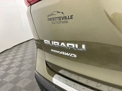 Used 2022 Subaru Ascent Touring AWD/4WD image 3