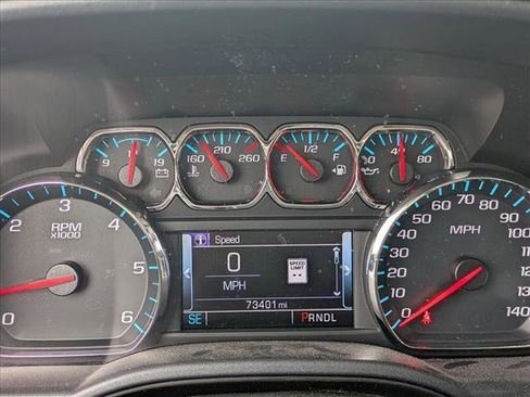 Used 2018 Chevrolet Silverado 1500 LT w/ Texas Edition image 10