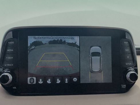 Used 2020 Hyundai Santa Fe Limited FWD image 23