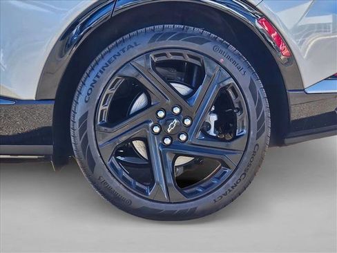 New 2026 Chevrolet Equinox EV RS FWD image 10