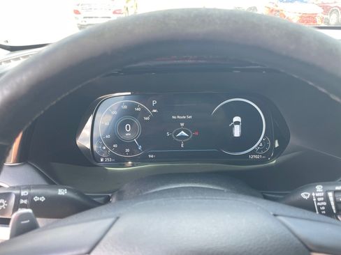 Used 2021 Hyundai Palisade Limited FWD image 4