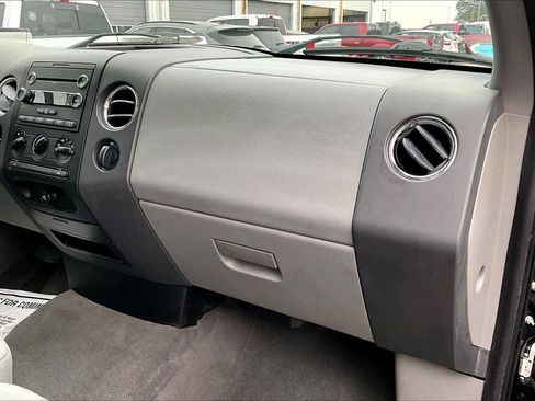 Used 2008 Ford F150 XLT image 18