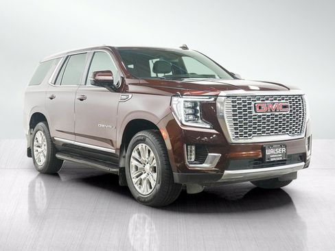 Used 2023 GMC Yukon Denali AWD/4WD image 7