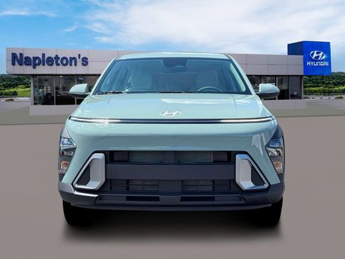 New 2026 Hyundai Kona SE image 12