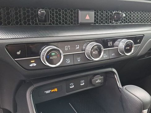 Used 2026 Honda CR-V EX image 17