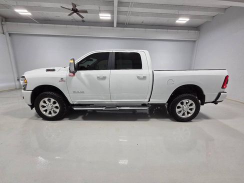 Used 2023 RAM 2500 Laramie AWD/4WD image 4
