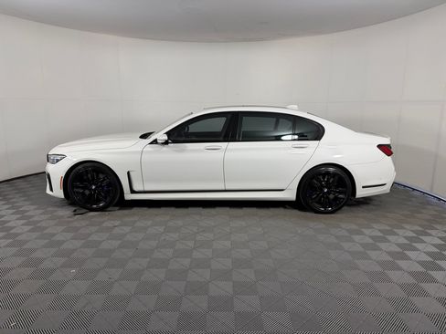 Used 2020 BMW M760i xDrive w/ Luxury Rear Seating Package image 2