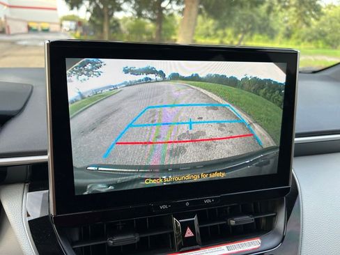 Used 2025 Toyota Corolla FX w/ Convenience Package FWD image 25