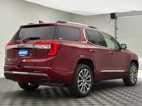 Used 2022 GMC Acadia Denali w/ Denali Ultimate Package FWD image 8