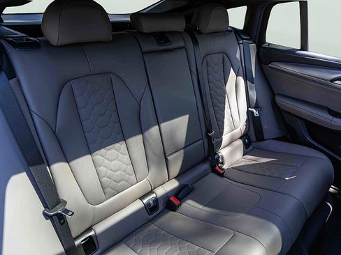 Used 2020 BMW X4 M w/ Executive Package image 25