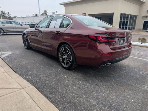 Certified 2023 BMW 530i xDrive w/ Premium Package image 5