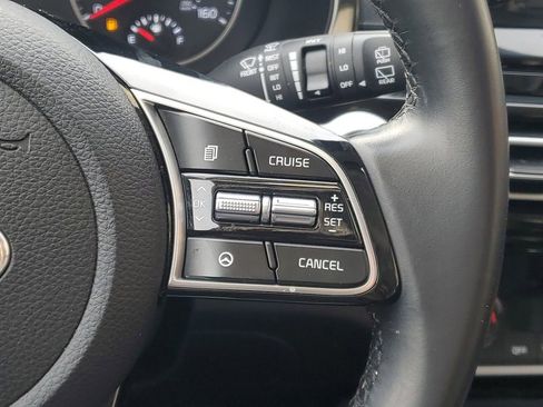 Used 2021 Kia Seltos EX image 16