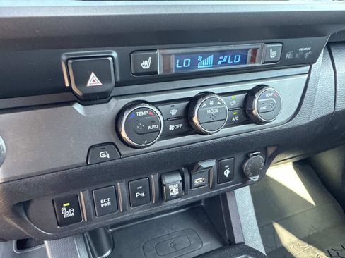 Used 2021 Toyota Tacoma TRD Sport w/ TRD Premium Sport Package RWD image 23
