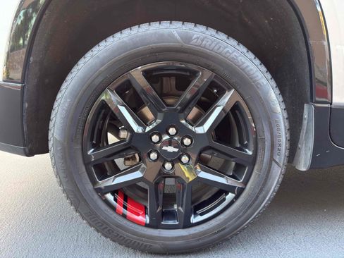 Used 2018 Chevrolet Traverse Premier w/ Redline Edition image 17