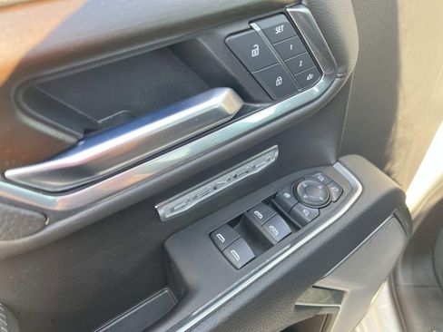 Used 2025 GMC Sierra 1500 Denali w/ Denali Reserve Package image 14